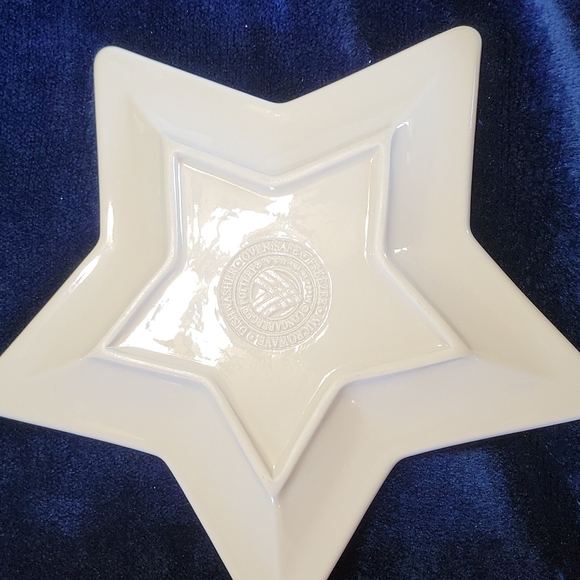 NWOT Set of 2 Longaberger Star Plates - Picture 3 of 5